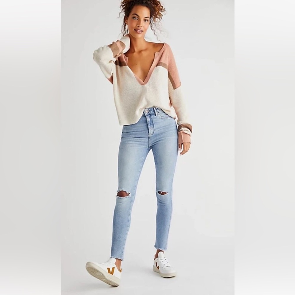 We The Free High Rise Light Blue Jeggings